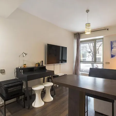 Etoile Foch Champs Elysees Aparthotel Paříž